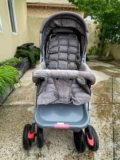 baby pram in good condition