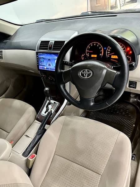 Toyota Corolla GLI Automatic 1.6 Limited Edition 4