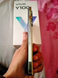 VIVO Y100