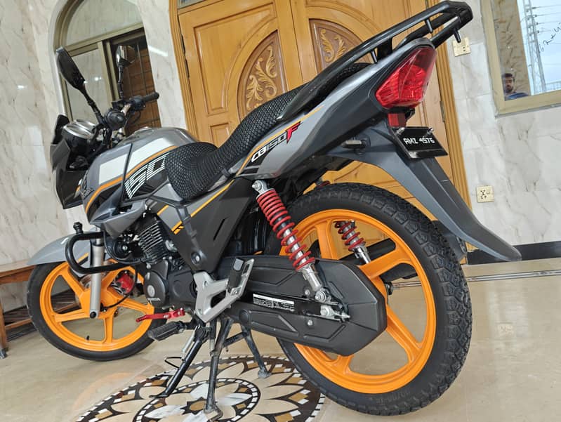 Honda CB 150F 2022 (Limited Edition) 3