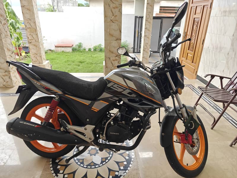 Honda CB 150F 2022 (Limited Edition) 8