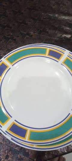 Plate/