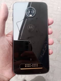 Motorola z3 4/64gb