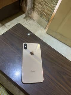 iPhone Xs