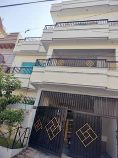 Triple floor House for Rent in Model Town Phase 1 with GAS Meter ( 2 Separate Meter)