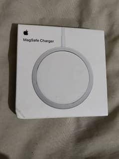 GENUINE ORIGNAL APPLE IPHONE MAGSAFE WIRELESS CHARGER LATEST TYPE C