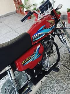 Honda 125 CG Red 2024