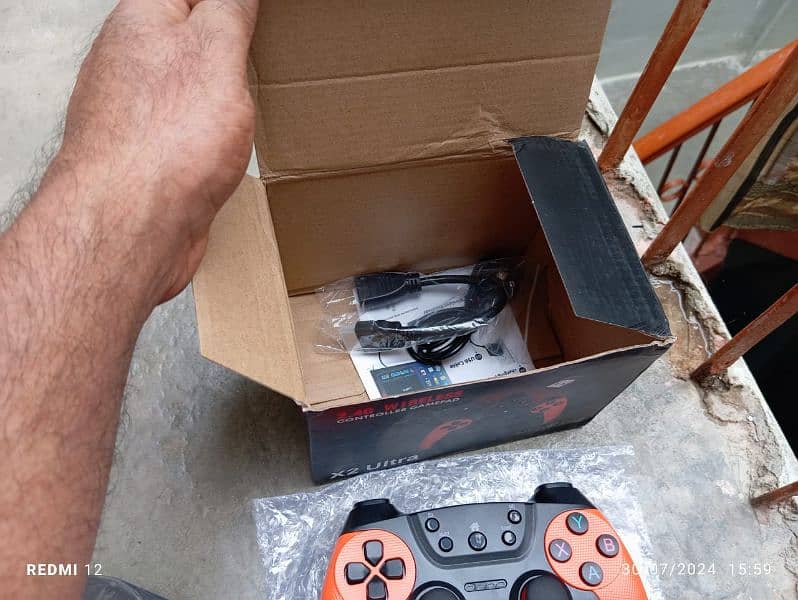 sell game stick x2 Ultra 128gb 40000 games load. 4k gaming 8