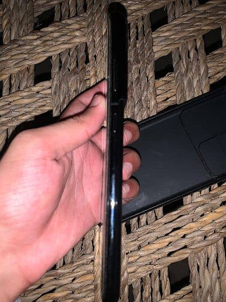 Samsung S21 Ultra 5G NON PTA With Box 3