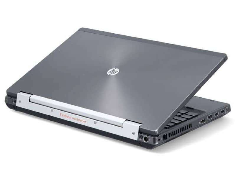 HP ELITEBOOK 8560W Gaming LAPTOP Intel core i7 1