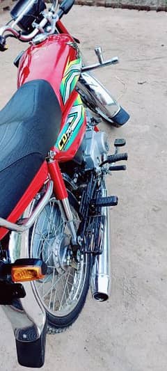 Honda 70 10/10 condition 70cc all okey motorcycle