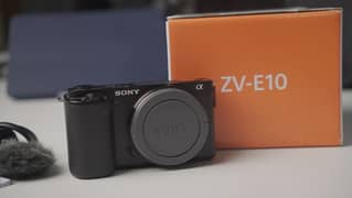 Sony Zv-e10 (almost new)