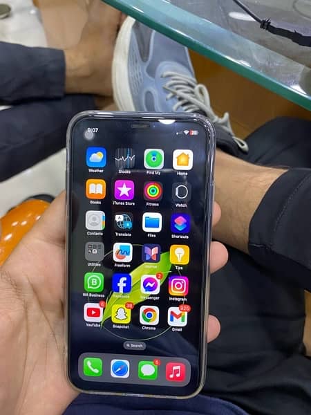 iphone 11 64gb pta approved 1