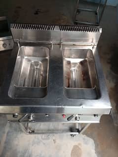 fryer and hot plate
