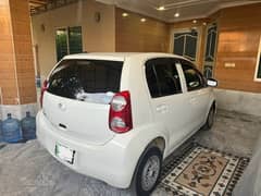 Toyota Passo 2011