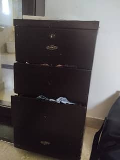 dressing table with cabinet