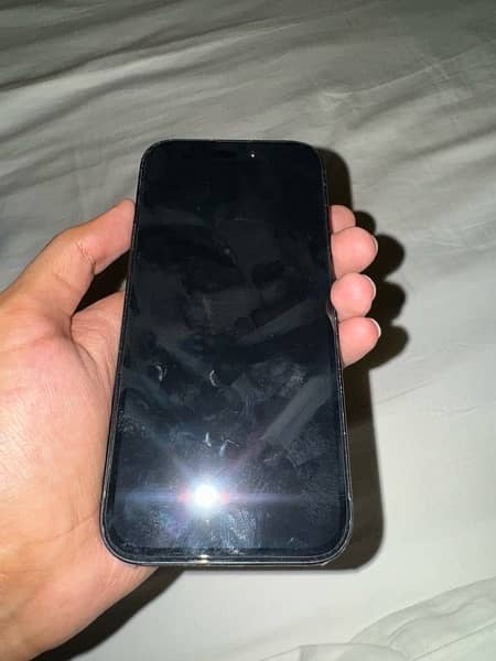 iPhone 15 256 GB LLA version (sim unused) 2