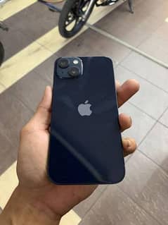 iPhone 13 blue clor