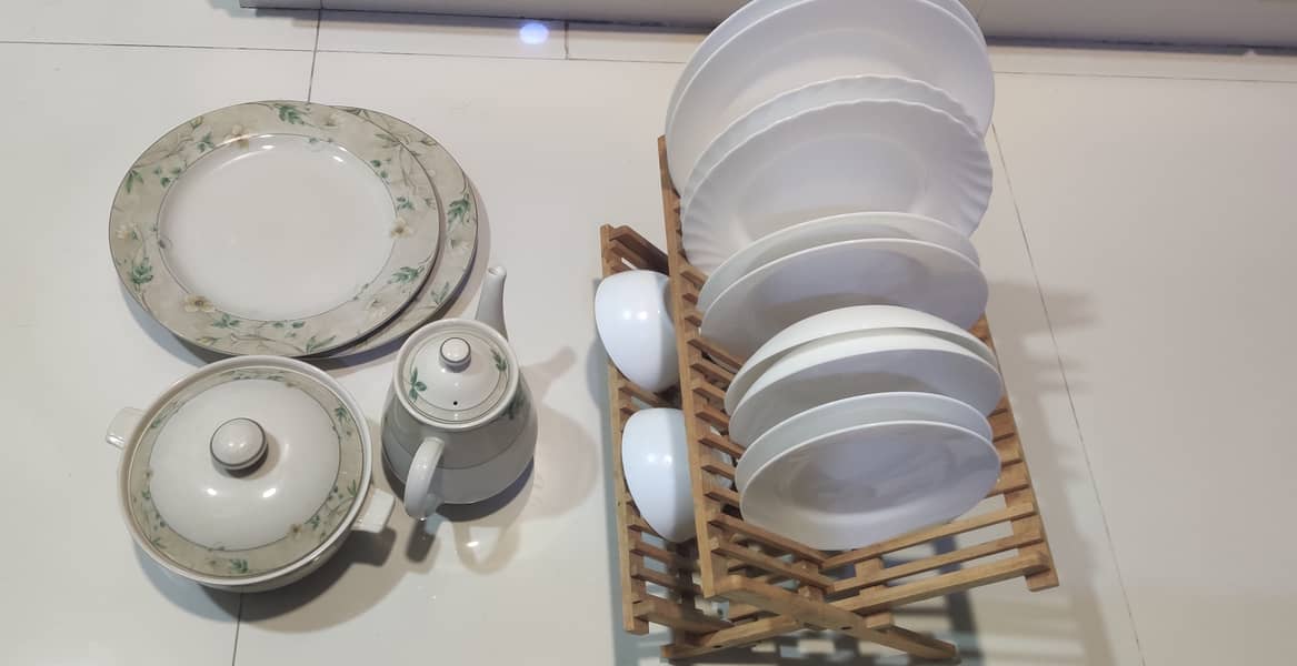 40 Piece Winter Frost White Dinnerware Set. 1