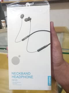 lenovo neckband headphone HE05