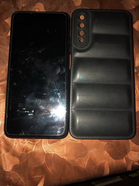 HUAWEI Y9s (6-128) 3