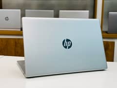 HP LAPTOP 17 CORE I7 12th GEN 16GB RAM 512 SSD