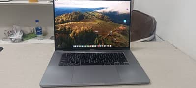 MacBook Pro 2019 16" Ci9 with 4Gb GPU