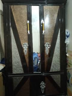 steel almari wardrobe 0