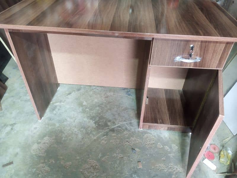 newly made 2/4ft office table shop clinic table study table 1