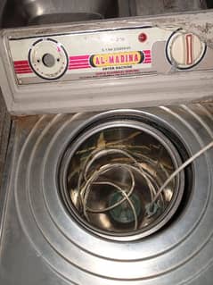 am selling washing machine Deyer