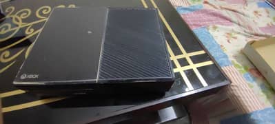 Xbox one with box and game pass