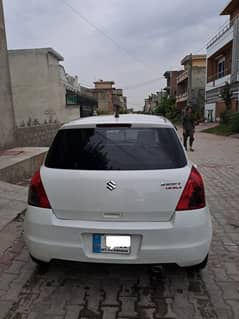 Suzuki Swift 2012