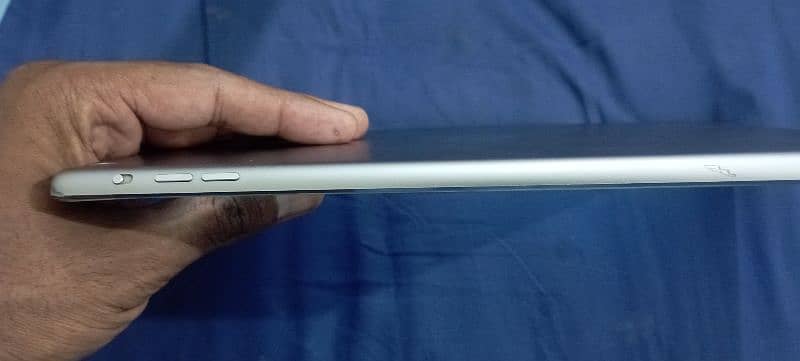 Apple iPad Air 1 / Tablet / Apple Tab 8