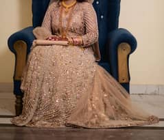 Mohsin sons bridal walima tail maxi only 1 time use with chulch