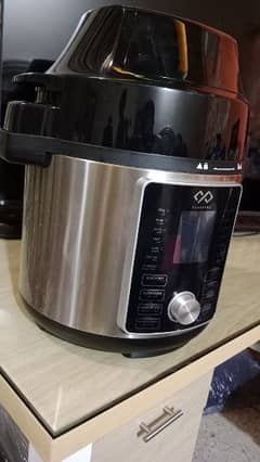 Air Fryer built-in pressure cooker 2 in 1