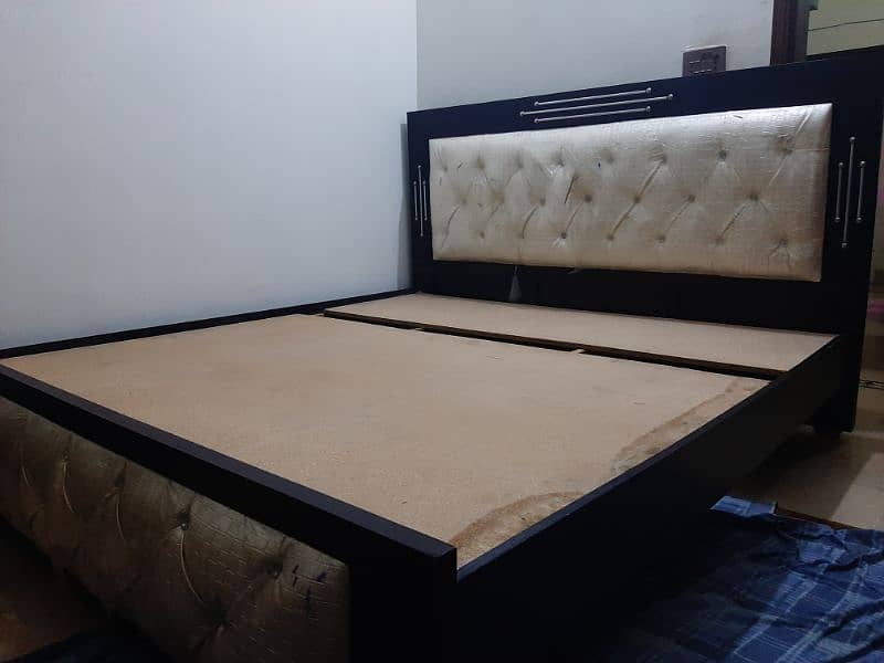 Double Bed New Condition 7