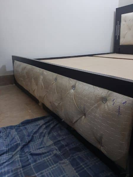 Double Bed New Condition 9