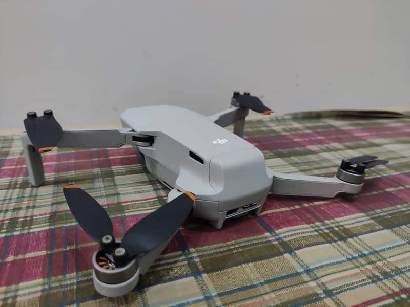 DJI Mini 2 Drone 9