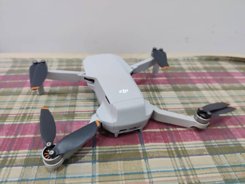 DJI Mini 2 Drone 10