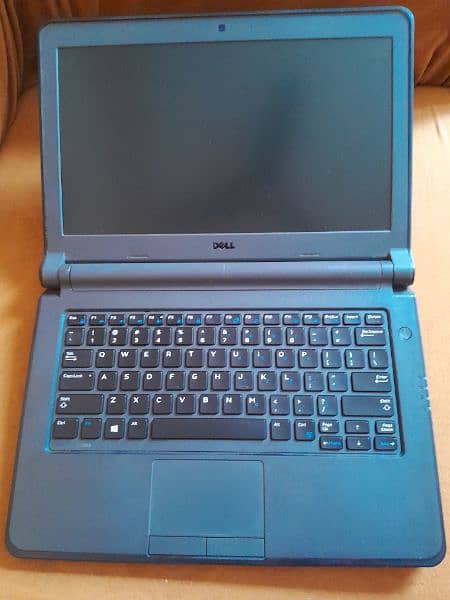 Dell Latitude 3340 Core i3 4th generation 0