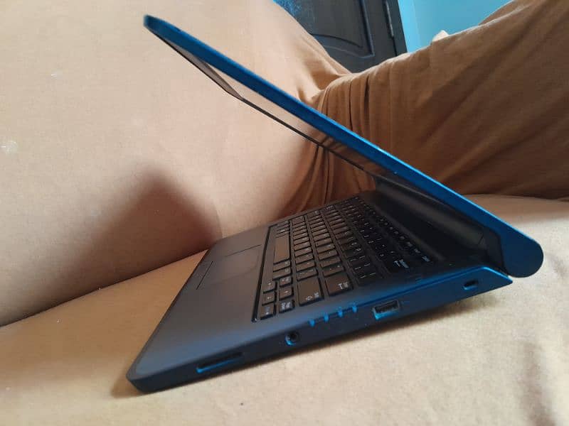 Dell Latitude 3340 Core i3 4th generation 3