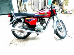 03335325918 Honda 125 model 2011