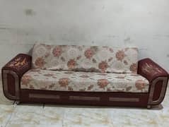 Sofa cumbed