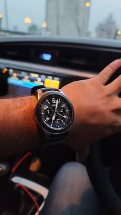 Samsung Galaxy Watch 4 Stainless Steel