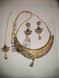 jewelry set imported from Bahrain