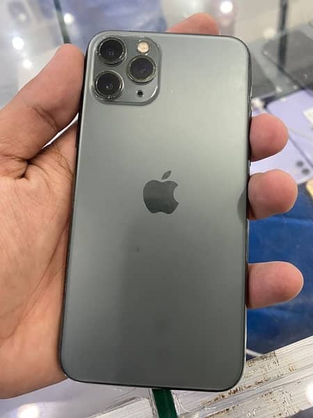 iPhone 11 PRO 1