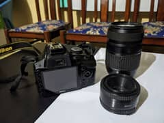 DSLR Nikon D3200 With 2 Lens and Bag