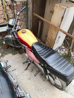 United 70 bike used okay condition all working