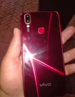 vivo Y11 3/32with box charger condition 10 by 9