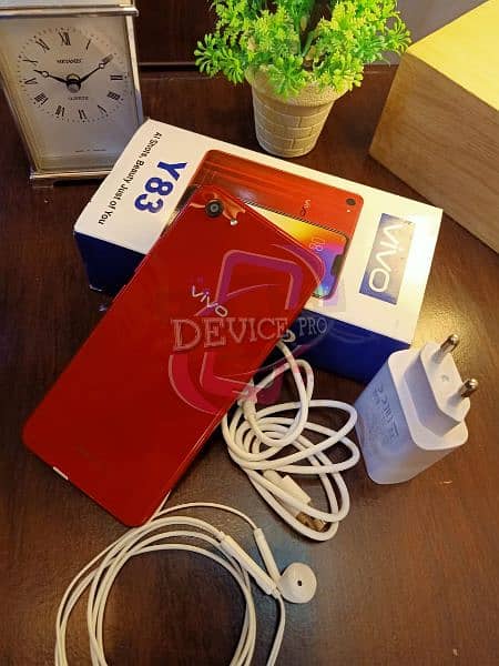 vivo y17 box with fast charger 7